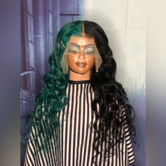 13x6 26inch LaceFront Wig + Custom Color & metallic silver Accents - Picture 6 of 6